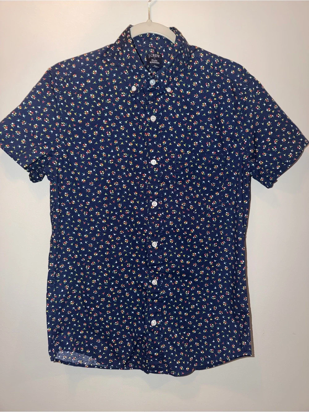 J. Crew Navy Short-Sleeve Button-Down with Mini Floral Print size Small Preppy